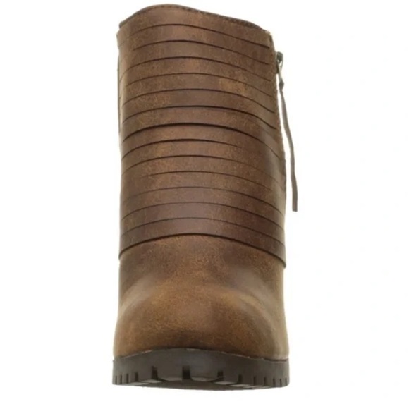 Sugar Women's Tempe Ankle Bootie- size 9 - Picture 3 of 6